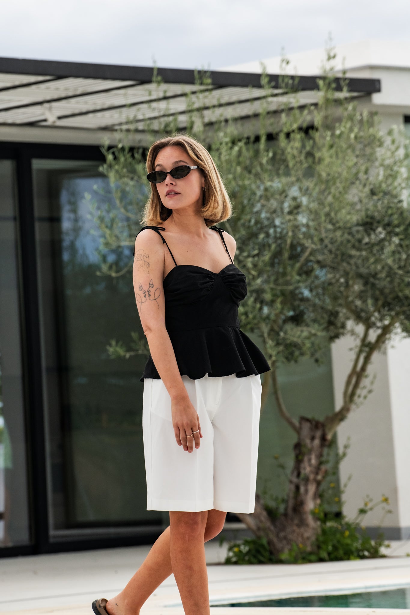 AWPASSI Knee Trousers - Snow White